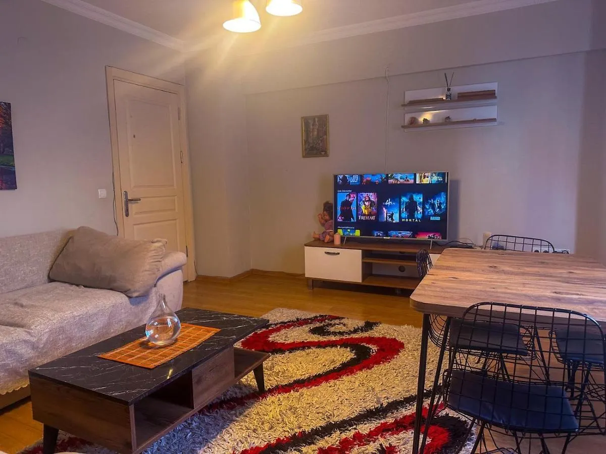 Zeki Bey Apartment Istanboel Turkije